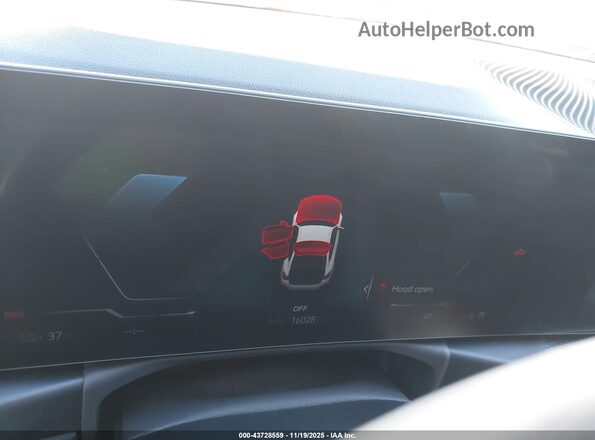 WBY43AW0XRFS79259 2024 BMW I4 White Вид задніх сидінь