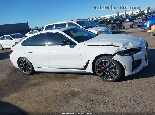 WBY43AW0XRFS79259 2024 BMW I4 White Вид задньої частини салону