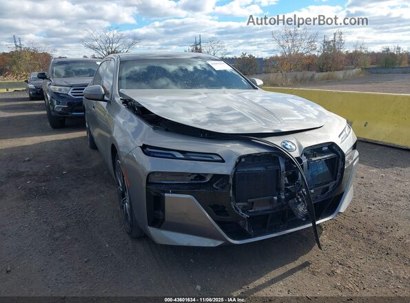 WBY53EJ04PCM72170 2023 BMW OTHER Серебряный Вид спереди