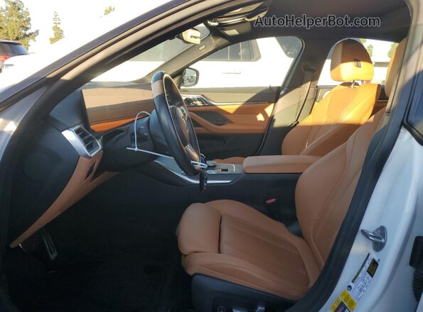 WBY73AW01PFN46721 2023 BMW I4 White წინა სალონის ხედი
