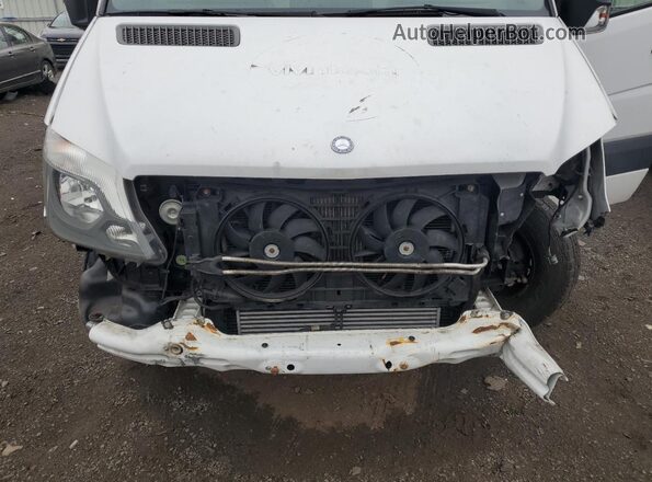 WD3PE7DD5GP314387 2016 MERCEDES-BENZ SPRINTER White Engine compartment view