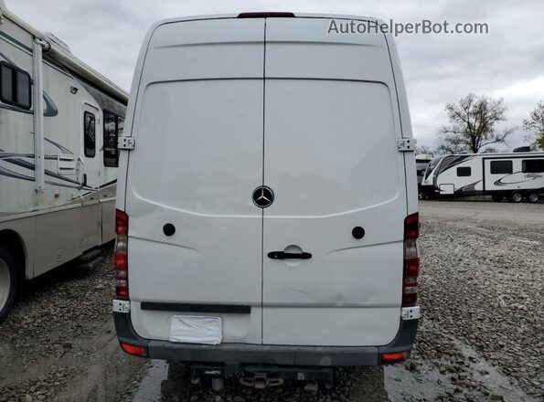 WD3PE8DD9GP174527 2016 MERCEDES-BENZ SPRINTER White Вид ззаду