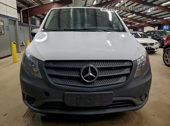 WD4PG2EE7H3323553 2017 MERCEDES-BENZ METRIS White Widok z przodu
