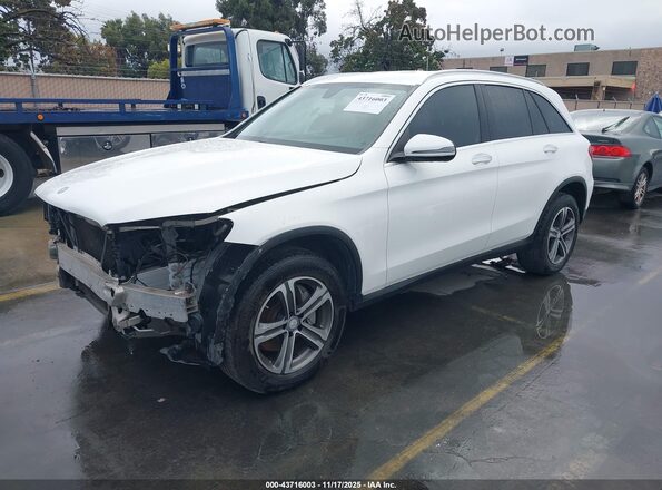 WDC0G4JBXHF198091 2017 MERCEDES-BENZ GLC 300 White წინა მარცხენა ხედი სამი მეოთხედიდან