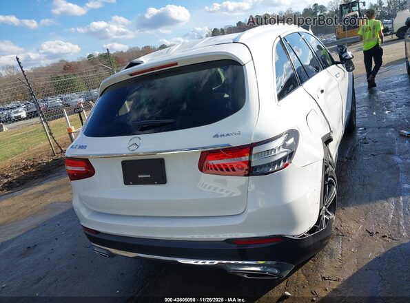 WDC0G4KB5JV105262 2018 MERCEDES-BENZ GLC 300 White 