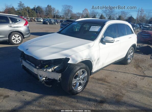 WDC0G4KB8JV034784 2018 MERCEDES-BENZ GLC 300 White 