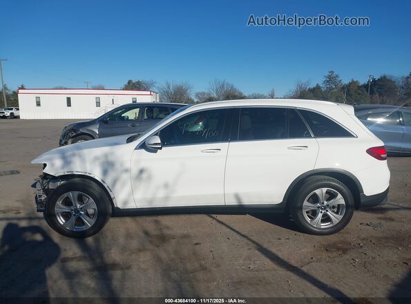 WDC0G4KB8JV034784 2018 MERCEDES-BENZ GLC 300 White 