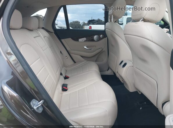 WDC0G5EB2JF401397 2018 MERCEDES-BENZ GLC 350E Brown Vista de la etiqueta del VIN