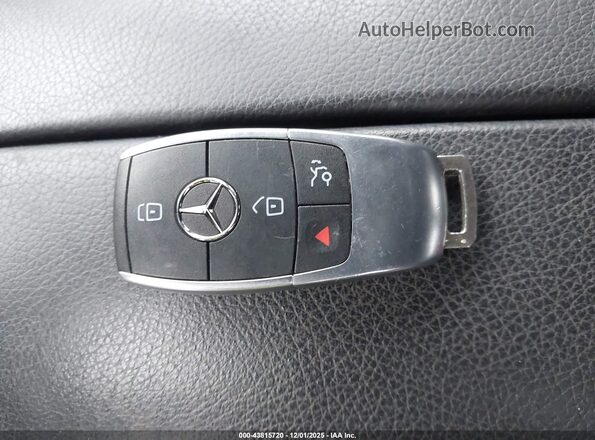 WDC0G6EB0LF732424 2020 MERCEDES-BENZ AMG GLC 43 Silver Widok deski rozdzielczej