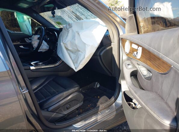 WDC0G6EB8KF543888 2019 MERCEDES-BENZ AMG GLC 43 Gray Widok wnętrza z przodu