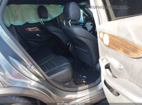 WDC0G6EB8KF543888 2019 MERCEDES-BENZ AMG GLC 43 Gray Widok naklejki z numerem VIN