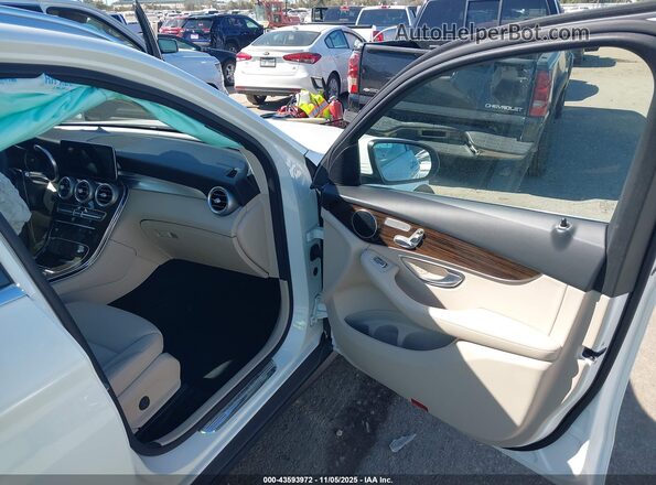 WDC0G8DB0LF742965 2020 MERCEDES-BENZ GLC 300 Белый 