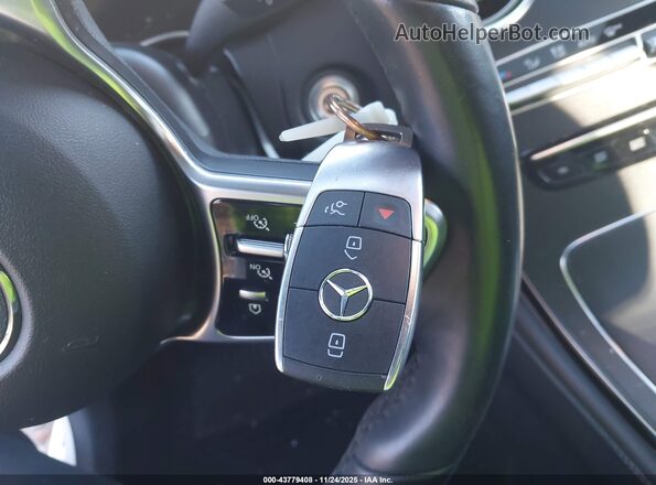 WDC0G8DB4LF743603 2020 MERCEDES-BENZ GLC 300 White Widok deski rozdzielczej