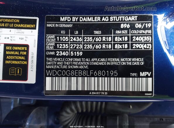 WDC0G8EB8LF680195 2020 MERCEDES-BENZ GLC 300 Blue Շարժիչի բաժամունքի տեսք