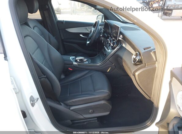 WDC0J4KB0KF581674 2019 MERCEDES-BENZ GLC 300 COUPE White 