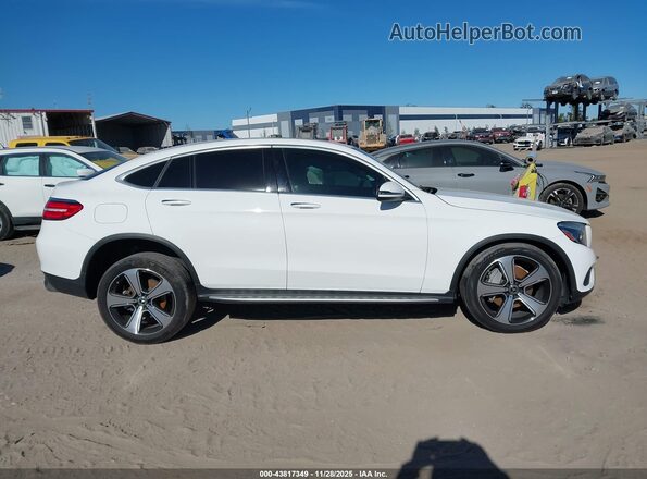WDC0J4KBXJF361506 2018 MERCEDES-BENZ GLC 300 COUPE White უკანა სალონის ხედი
