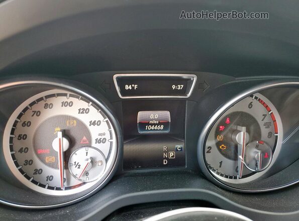 WDCTG4EB1HJ311303 2017 MERCEDES-BENZ GLA Белый Вид щитка приборов