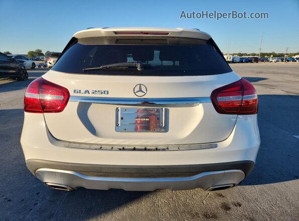 WDCTG4EB1KU003859 2019 MERCEDES-BENZ GLA White უკანა ხედი