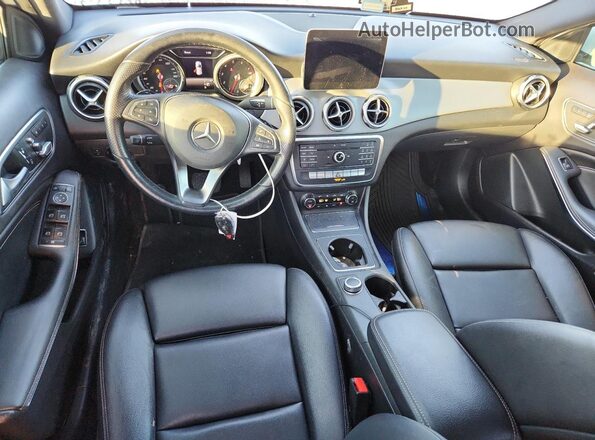 WDCTG4EB1KU003859 2019 MERCEDES-BENZ GLA White წინა პანელის ხედი