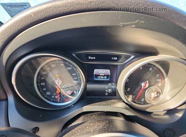 WDCTG4EB1KU003859 2019 MERCEDES-BENZ GLA White ხელსაწყოთა პანელის ხედი