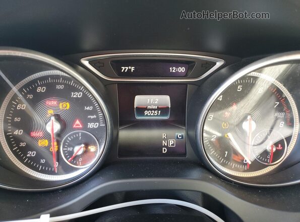 WDCTG4EB3KJ551881 2019 MERCEDES-BENZ GLA White Вид щитка приладів