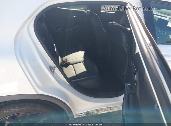 WDCTG4EB4KJ553302 2019 MERCEDES-BENZ GLA 250 White 