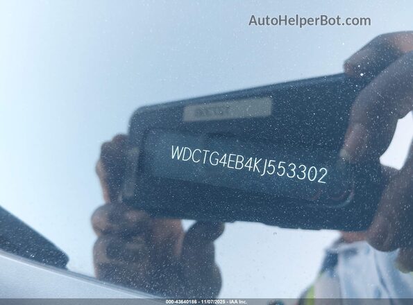 WDCTG4EB4KJ553302 2019 MERCEDES-BENZ GLA 250 White 