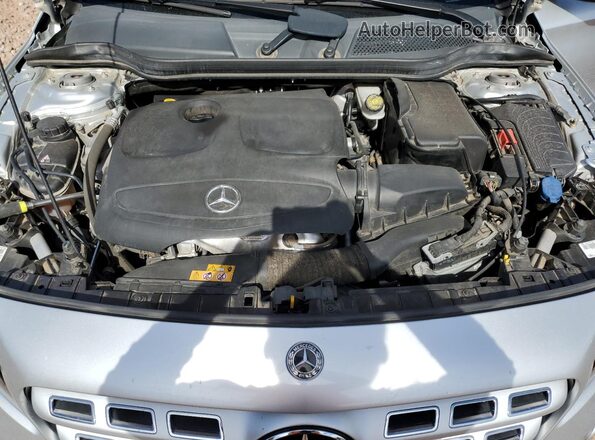 WDCTG4EB5LJ680352 2020 MERCEDES-BENZ GLA Silver ძრავის განყოფილების ხედი