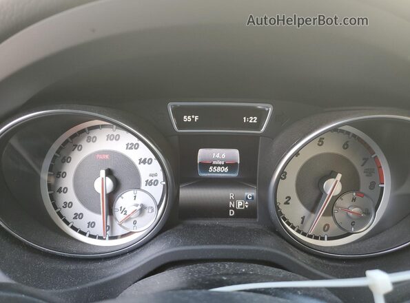 WDCTG4EB6HJ345155 2017 MERCEDES-BENZ GLA White ხელსაწყოთა პანელის ხედი
