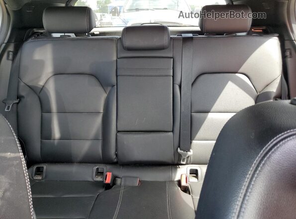 WDCTG4EB7KJ588416 2019 MERCEDES-BENZ GLA Silver Vista de los asientos traseros