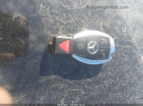 WDCTG4EB7KU017698 2019 MERCEDES-BENZ GLA 250 Черный Вид панели приборов