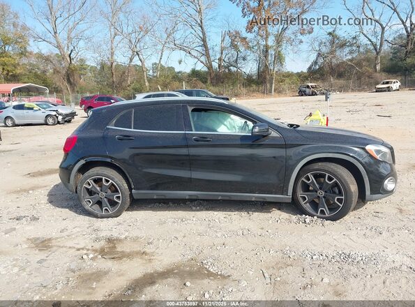 WDCTG4EB7KU017698 2019 MERCEDES-BENZ GLA 250 Черный Вид задней части салона