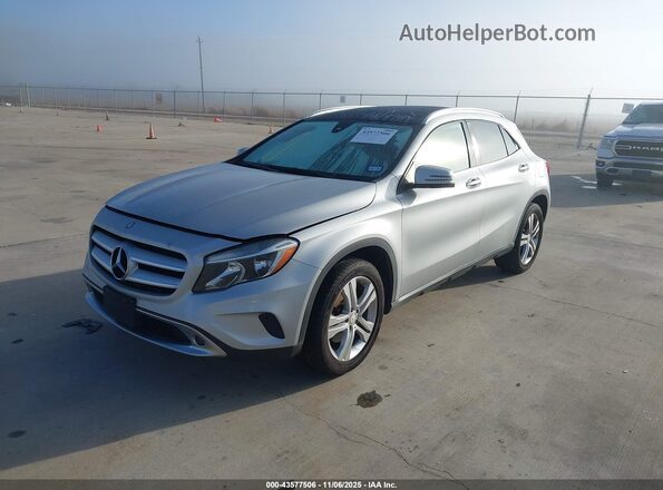WDCTG4EB8GJ230331 2016 MERCEDES-BENZ GLA 250 Silver Vista tres cuartos delantera izquierda
