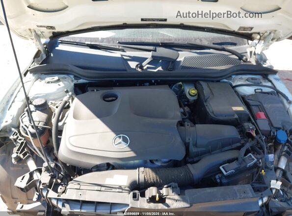 WDCTG4EB8GJ270800 2016 MERCEDES-BENZ GLA 250 White Հետևի տեսք