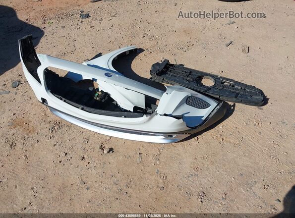 WDCTG4EB8GJ270800 2016 MERCEDES-BENZ GLA 250 White Սարքավորումների վահանակի տեսք
