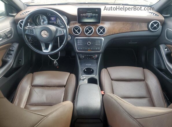 WDCTG4GB0GJ213939 2016 MERCEDES-BENZ GLA White Widok deski rozdzielczej