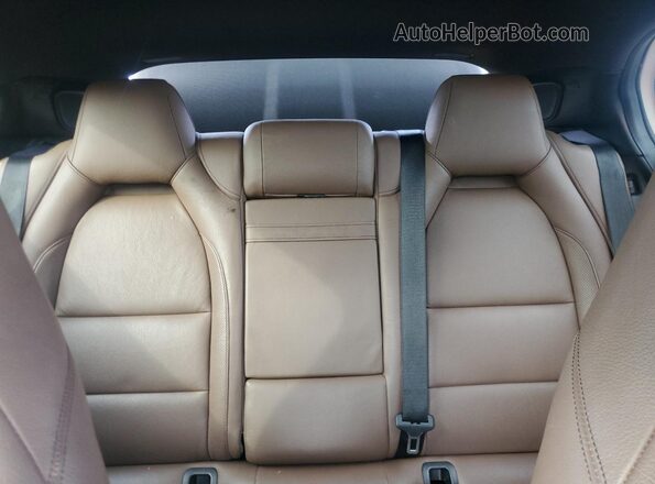 WDCTG4GB0GJ213939 2016 MERCEDES-BENZ GLA White Widok tylnych siedzeń