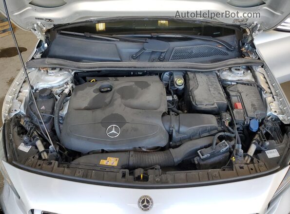 WDCTG4GB2LU024024 2020 MERCEDES-BENZ GLA Silver Widok wnętrza z tyłu
