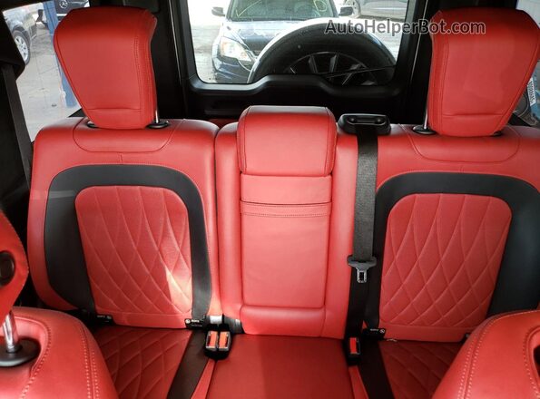 WDCYC7HJ0LX335958 2020 MERCEDES-BENZ G-CLASS White Widok tylnych siedzeń