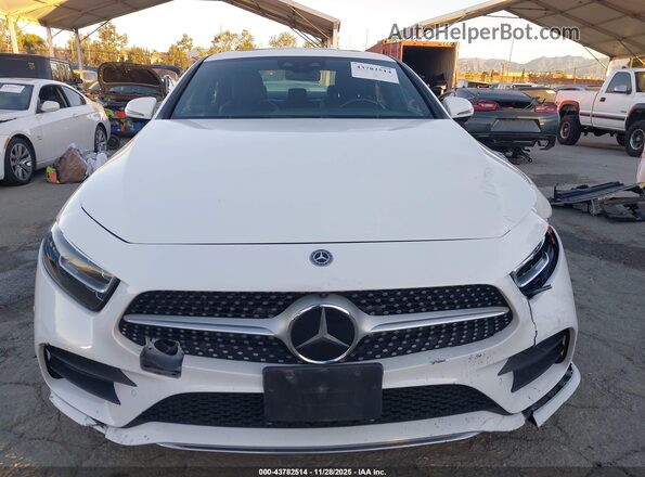 WDD2J5JB0KA027608 2019 MERCEDES-BENZ CLS-CLASS White Սարքավորումների վահանակի տեսք