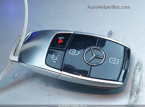 WDD2J5JB0KA027608 2019 MERCEDES-BENZ CLS-CLASS White Առջևի վահանակի տեսք