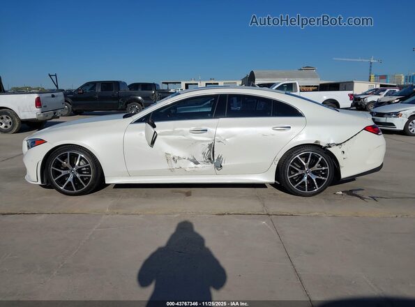 WDD2J5JB7KA037293 2019 MERCEDES-BENZ CLS-CLASS White 360 interior view