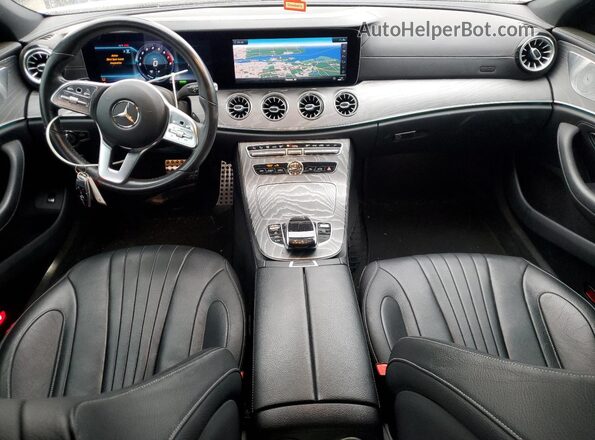 WDD2J5KB4KA013287 2019 MERCEDES-BENZ CLS-CLASS Белый Вид панели приборов
