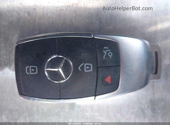 WDD3G4EB2KW001800 2019 MERCEDES-BENZ A 220 White Առջևի վահանակի տեսք
