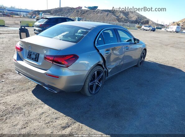 WDD3G4EB8KW019203 2019 MERCEDES-BENZ A 220 Gray Rear right