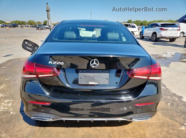 WDD3G4EBXKW012351 2019 MERCEDES-BENZ A Black Widok z tyłu