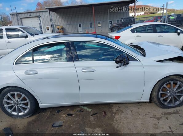 WDD3G4FB8LW041900 2020 MERCEDES-BENZ A 220 White 