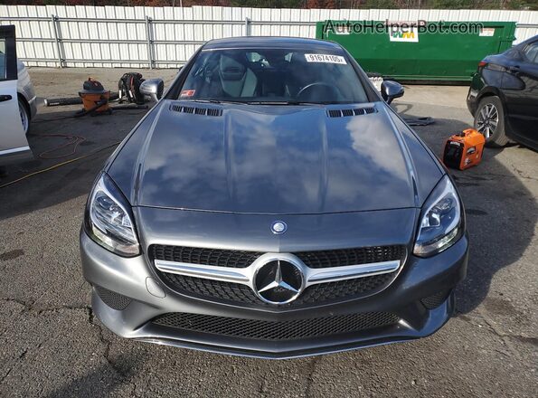 WDDPK3JA0HF136967 2017 MERCEDES-BENZ SLC Серый Вид спереди