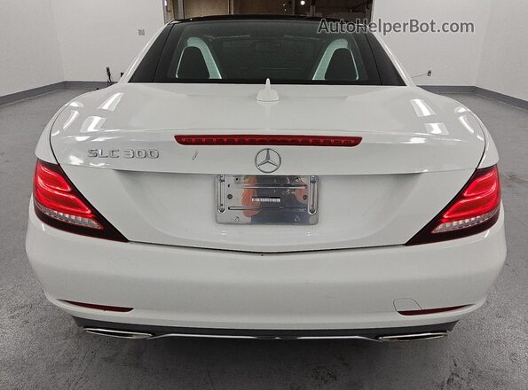WDDPK3JA1JF155470 2018 MERCEDES-BENZ SLC White Widok z tyłu
