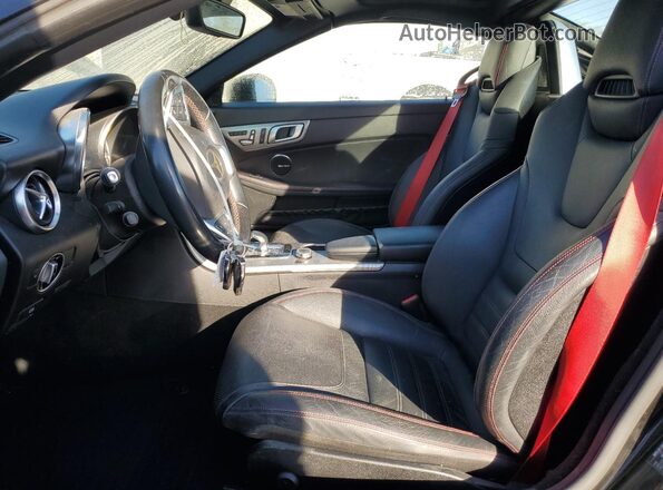 WDDPK3JA9HF129029 2017 MERCEDES-BENZ SLC Black Սալոնի դիմացի տեսք